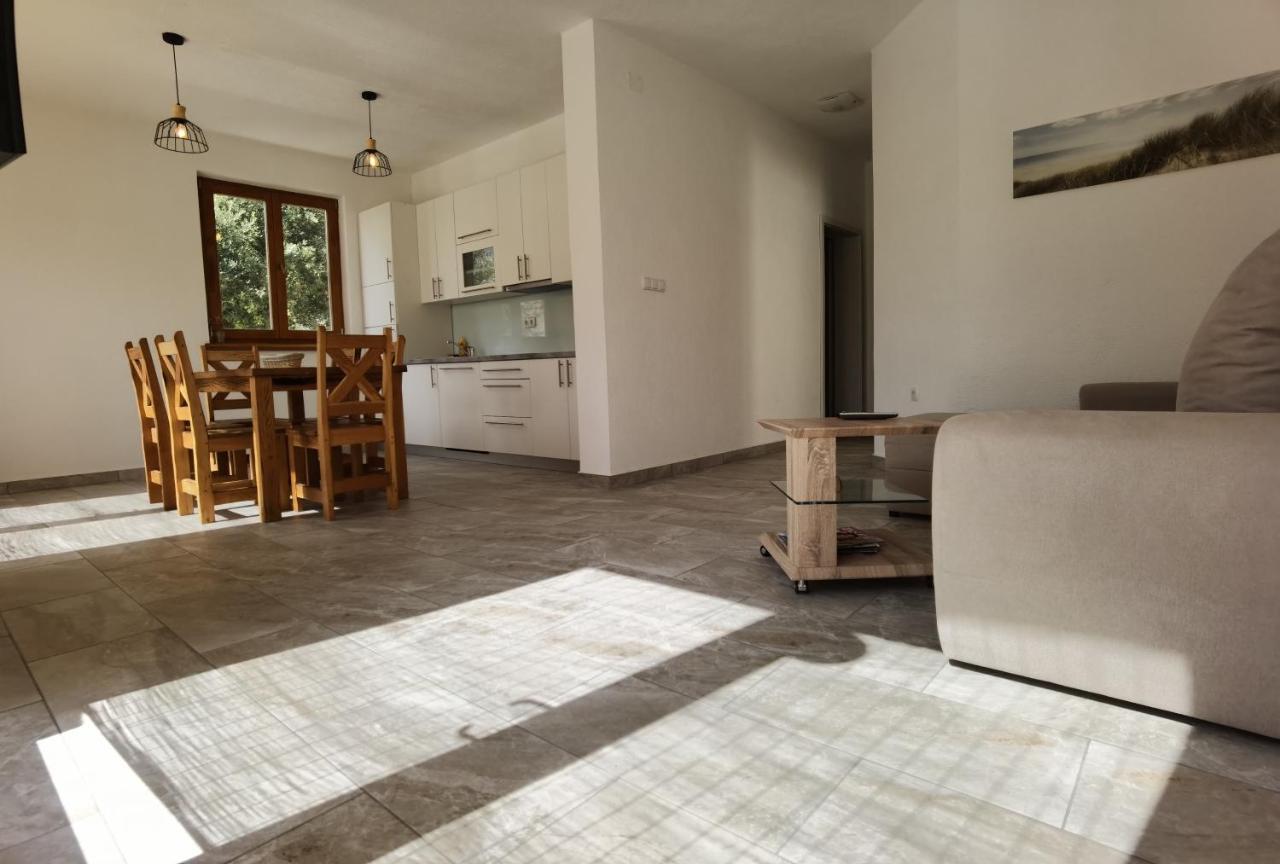 Holiday Homes Sintija Kampor المظهر الخارجي الصورة