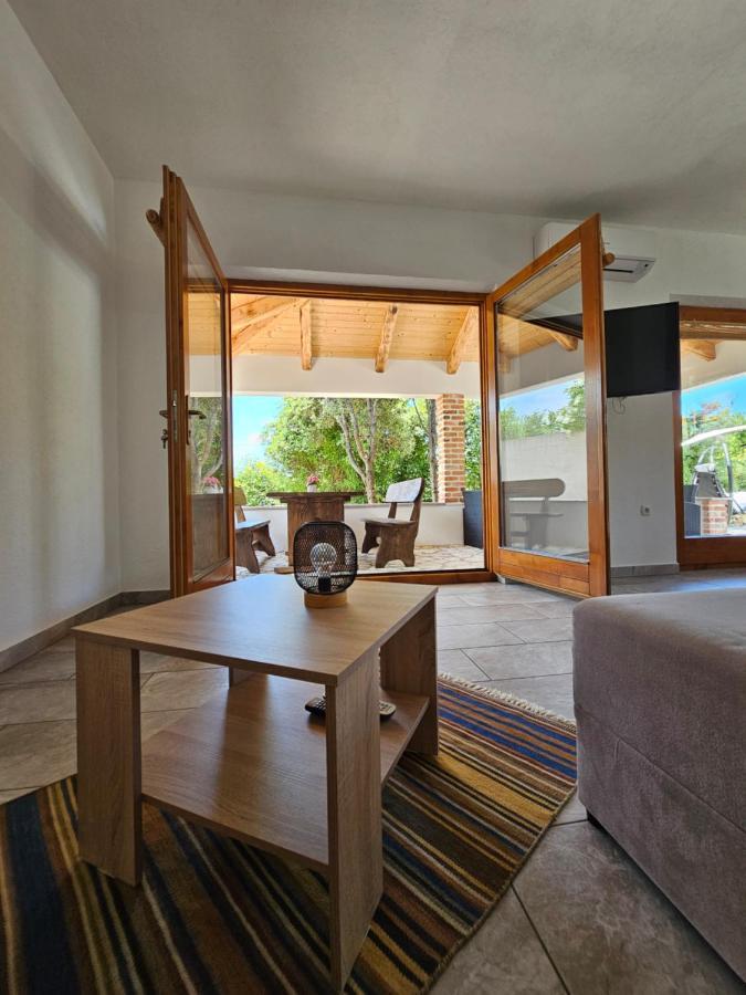 Holiday Homes Sintija Kampor المظهر الخارجي الصورة