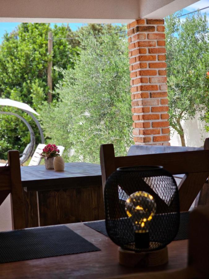 Holiday Homes Sintija Kampor المظهر الخارجي الصورة